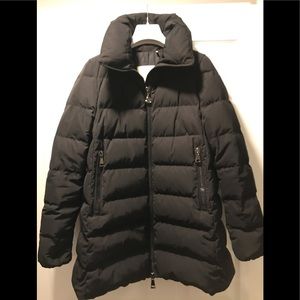 Women’s MONCLER Jacket (NORME AFOR G32-003)